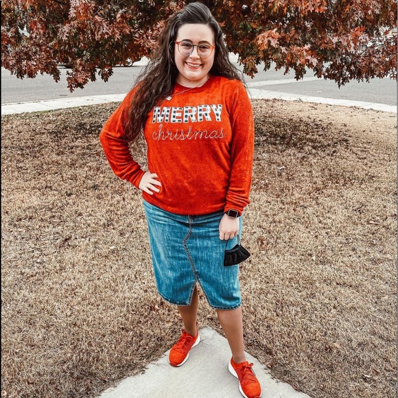 Meet your Posher, Rachel N. 💐 - Picture 13 of 16